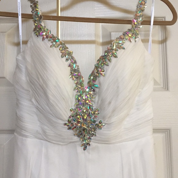 Alyce white flowy chiffon pageant prom dress - Picture 2 of 6